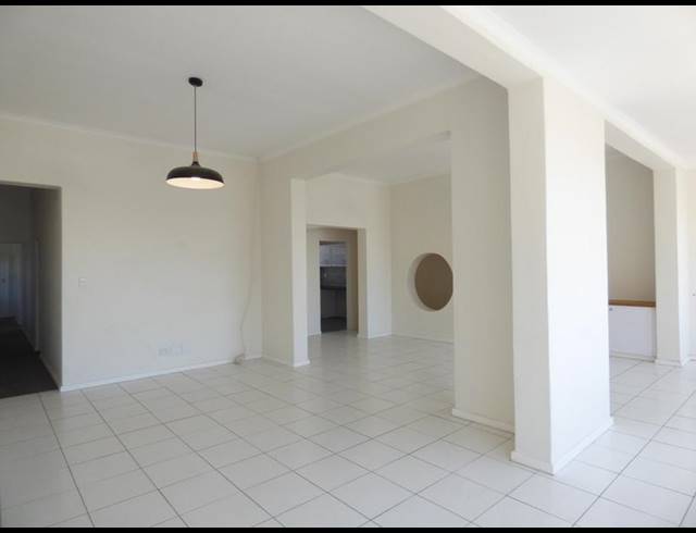 3 BEDROOM PROPERTY TO RENT IN GREEN POINT